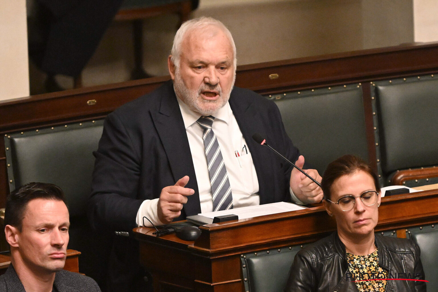 JeanMarie Dedecker “Ik verdiende een veelvoud als redder” Vandaag247.be